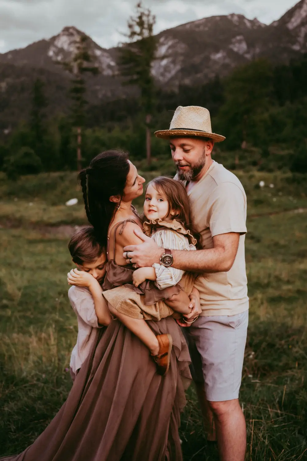 Antonia Orologio, Familienfotografie, Vater und Neugeborenes