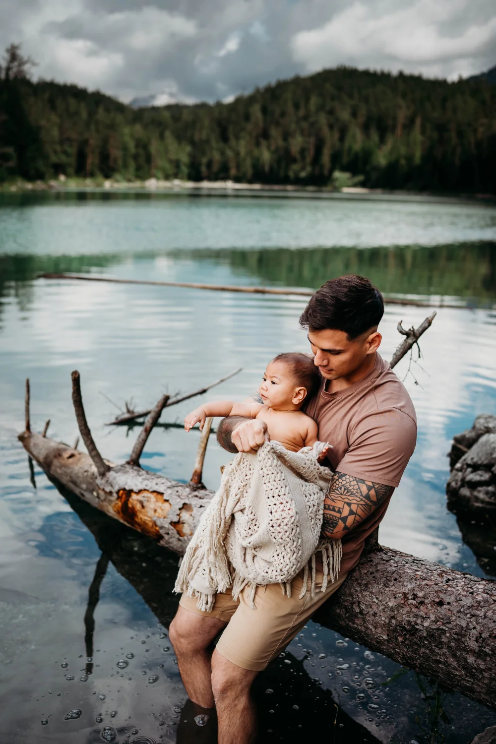 Antonia Orologio, Moana Eibsee, and family photography