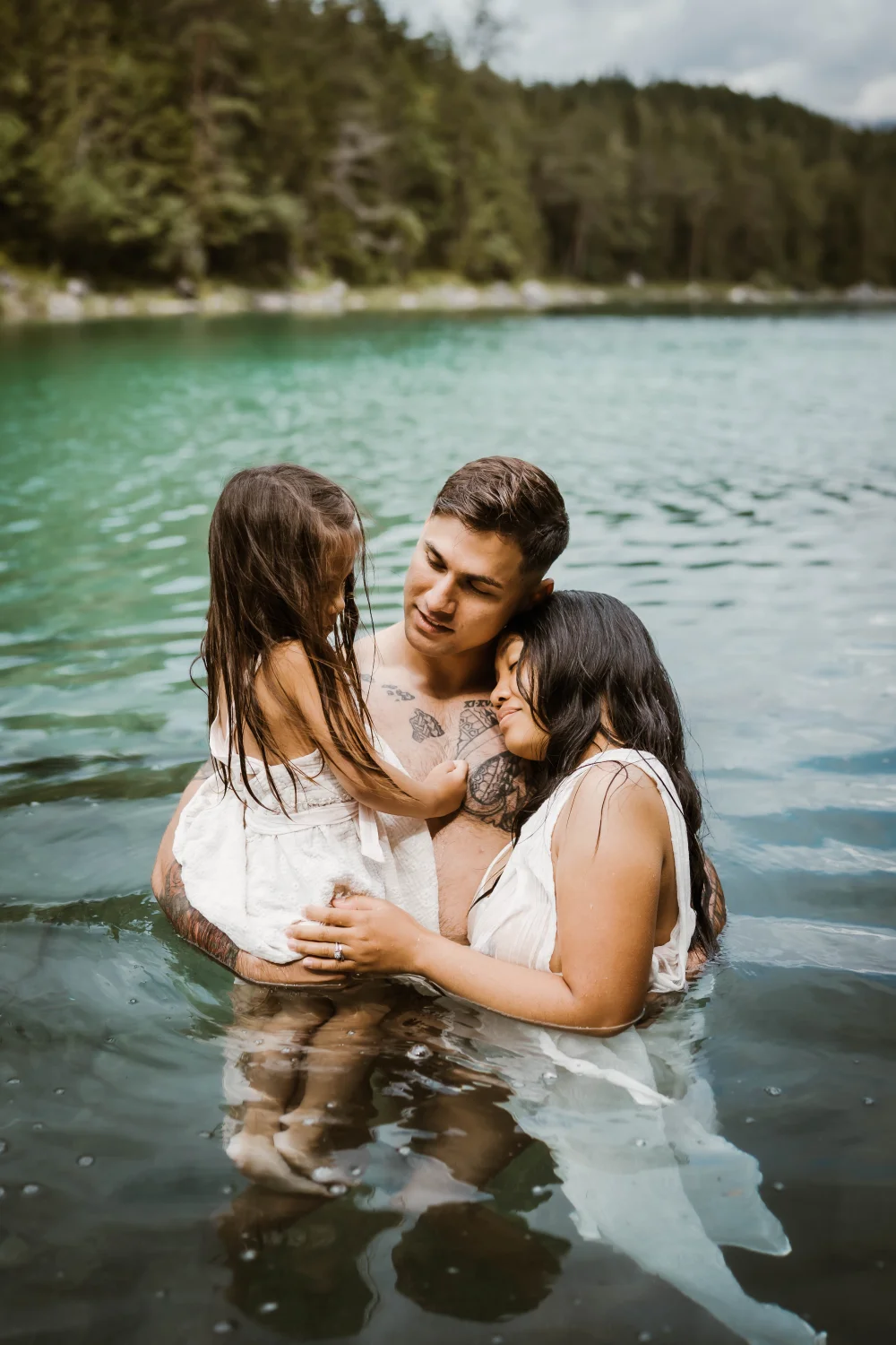 Antonia Orologio, Moana Eibsee, and family photography